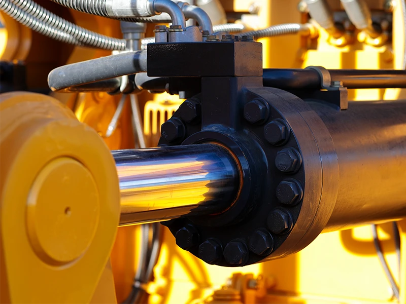 cilindro-oleodinamico-per-macchinari-pesanti