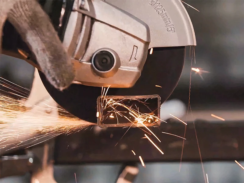 tornitura-e-fresatura-dell-acciaio